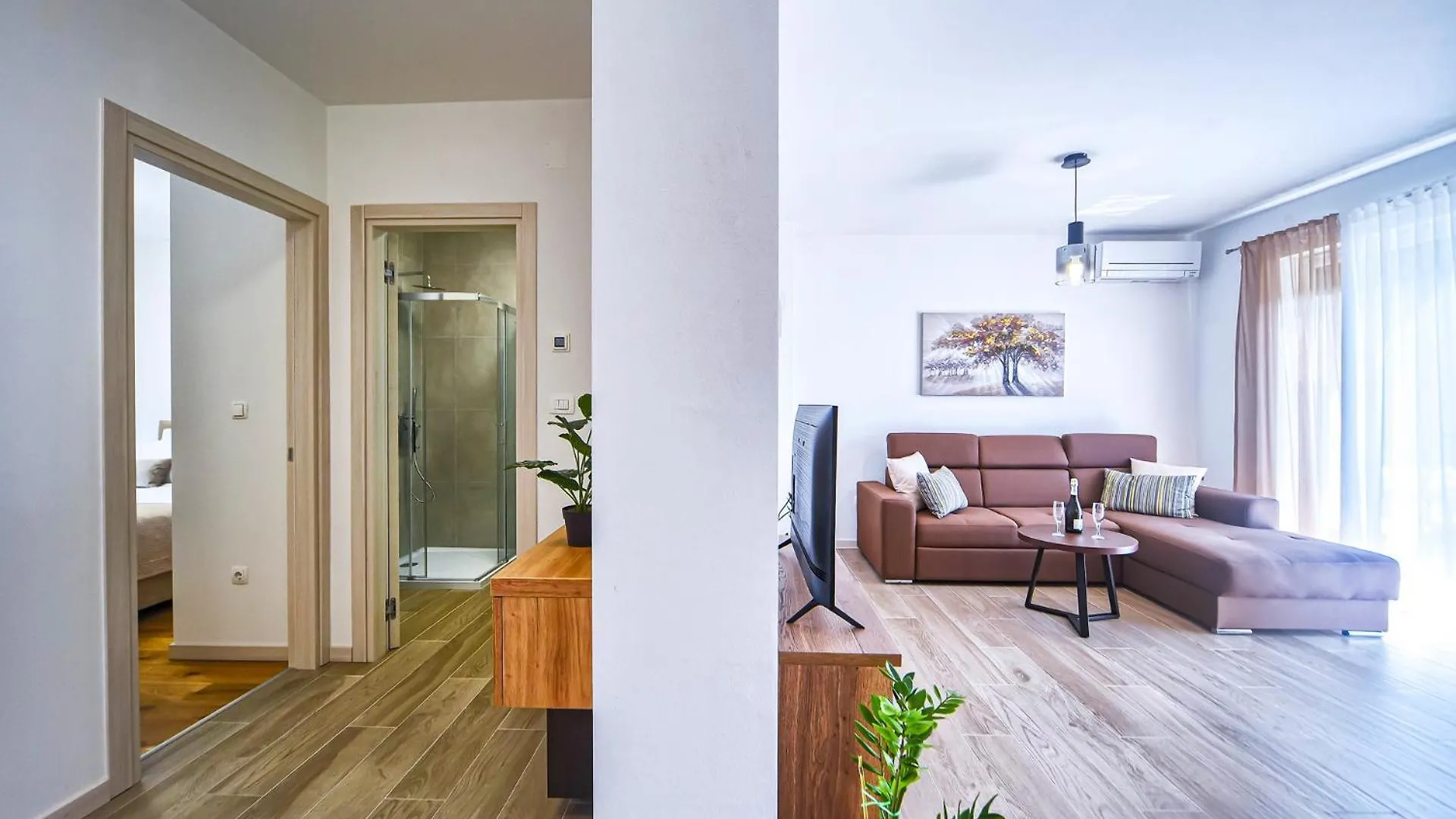 Apartments Lola & Bela 普拉